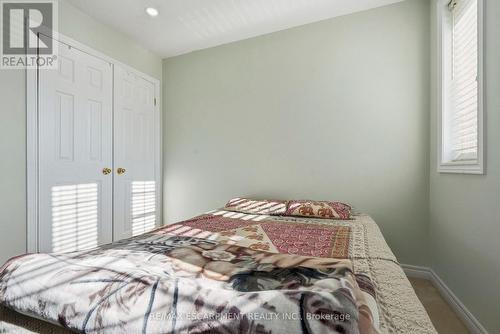31 Peachwood Crescent, Hamilton, ON 