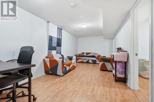 31 Peachwood Crescent, Hamilton, ON 