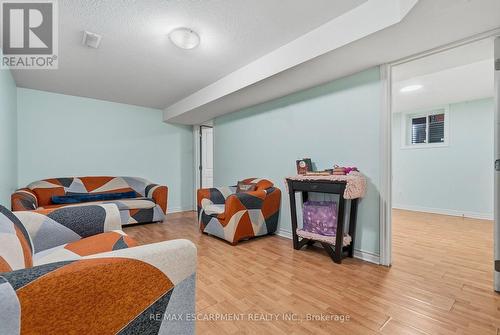31 Peachwood Crescent, Hamilton, ON 