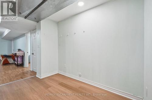 31 Peachwood Crescent, Hamilton, ON 