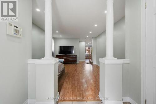 31 Peachwood Crescent, Hamilton, ON 