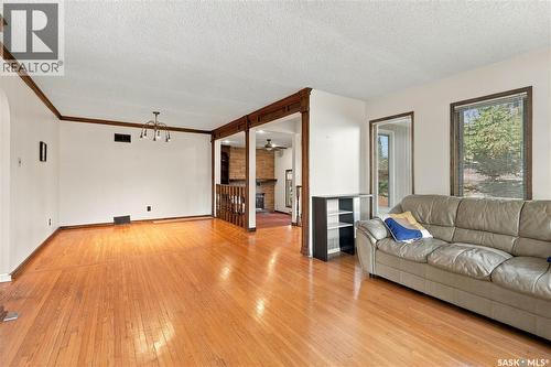 1144 2Nd Street E, Saskatoon, SK 