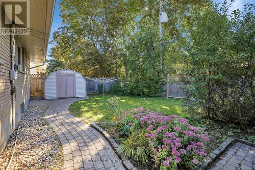 25 Thorncliff Place, Ottawa, ON 