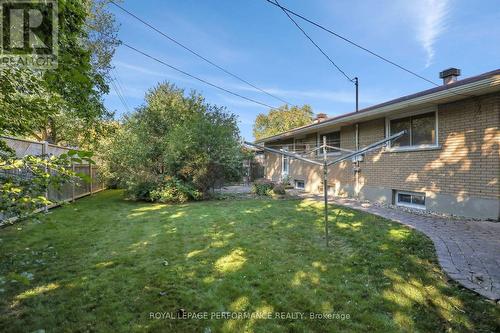 25 Thorncliff Place, Ottawa, ON 
