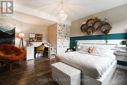 Bright 4th Bedroom - 7040 Donwel Drive, Ottawa, ON 