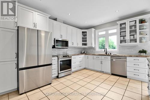 Bright Kitchen, Wall of Pantry, Granite Counters - 7040 Donwel Drive, Ottawa, ON 
