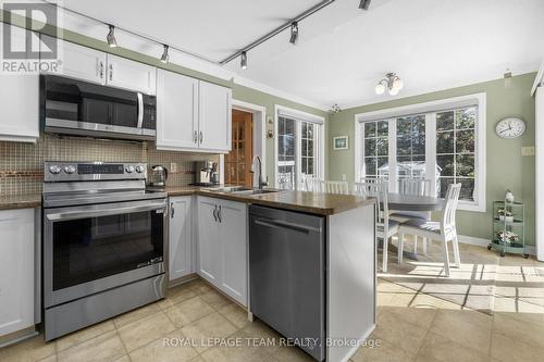 67 Holitman Drive, Ottawa, ON 