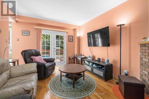 67 Holitman Drive, Ottawa, ON 