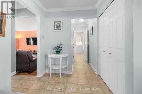 67 Holitman Drive, Ottawa, ON 
