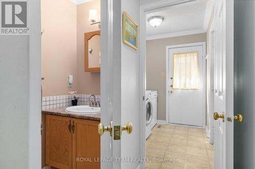 67 Holitman Drive, Ottawa, ON 