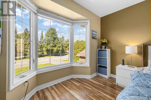 67 Holitman Drive, Ottawa, ON 