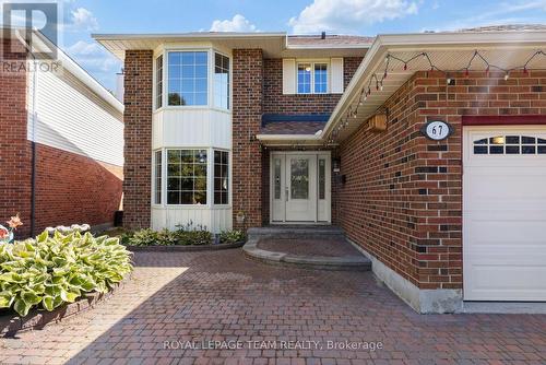 67 Holitman Drive, Ottawa, ON 