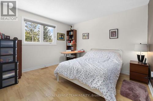 67 Holitman Drive, Ottawa, ON 