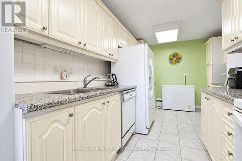 810 - 515 St Laurent Boulevard, Ottawa, ON 
