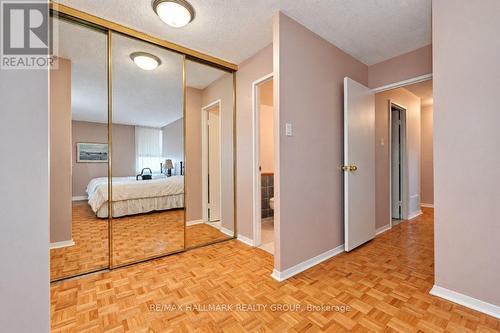 810 - 515 St Laurent Boulevard, Ottawa, ON 