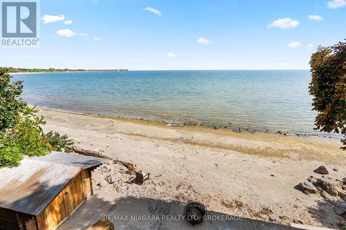 105 Lighthouse Drive, Haldimand (Dunnville), ON 