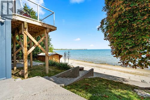 105 Lighthouse Drive, Haldimand (Dunnville), ON 