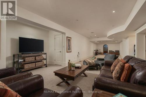 1074 Lavender Lane, Oakville (Mo Morrison), ON 