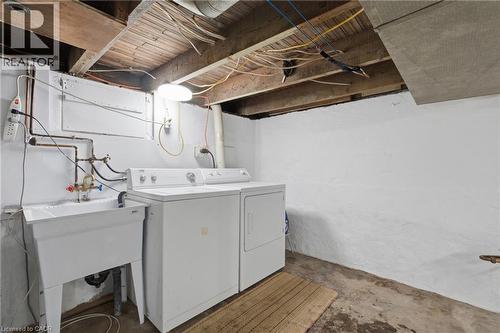126 Niagara Street, Hamilton, ON 