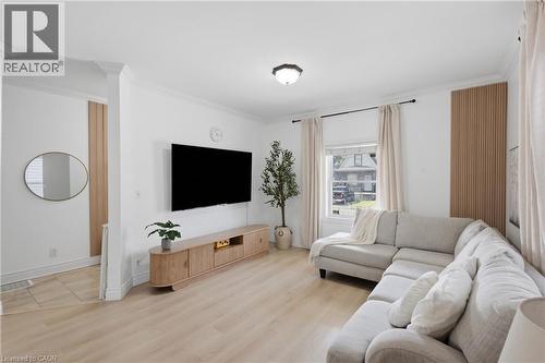 126 Niagara Street, Hamilton, ON 