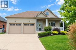 40 STORNOWAY Crescent Huron East, ON N0K 1W0