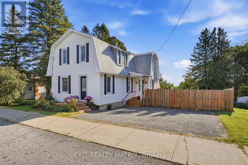 75 Stanley Avenue, Champlain, ON 
