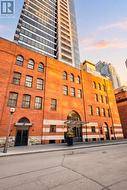 5 ST JOSEPH STREET Toronto, ON M4Y 0B6