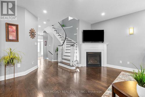 195 Holmes Crescent, Milton, ON 