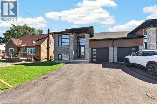 230 Knoll Street, Port Colborne, ON 