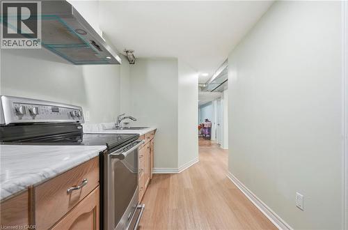 31 Peachwood Crescent, Stoney Creek, ON 