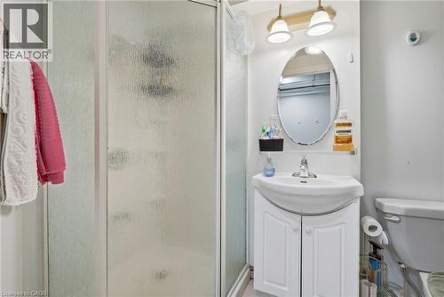 31 Peachwood Crescent, Stoney Creek, ON 