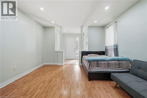 31 Peachwood Crescent, Stoney Creek, ON 