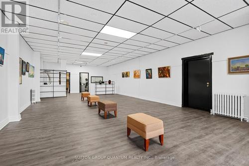 689 Barton Street E, Hamilton, ON 
