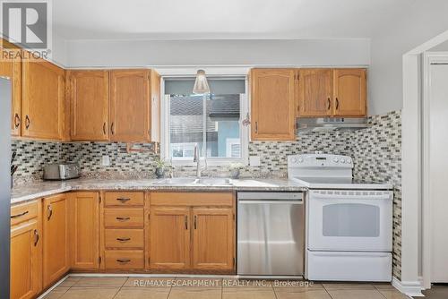 34 Grantham Avenue S, St. Catharines, ON 