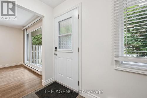 410 SCOTTSDALE DRIVE , Guelph, Ontario N1G 2Z8 5
