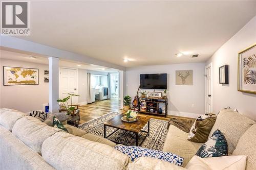 958 Hagle Street, Sarnia, ON 