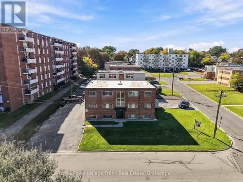 180 Nipigon Street, Oshawa (Mclaughlin), ON 