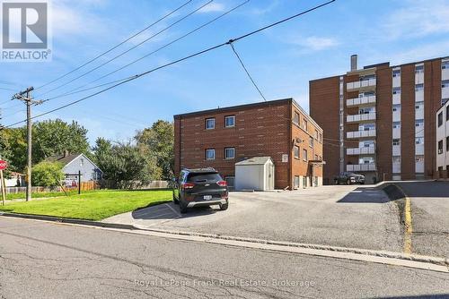 180 Nipigon Street, Oshawa (Mclaughlin), ON 