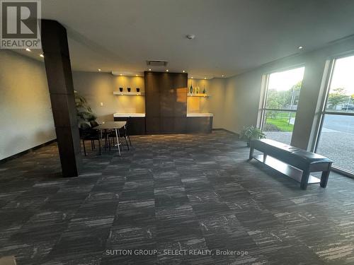 300 - 1705 FIDDLEHEAD PLACE , London North (North R), Ontario N6G 5M6 5