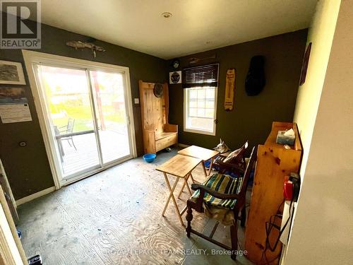 30 Gould Street, Whitewater Region, ON 
