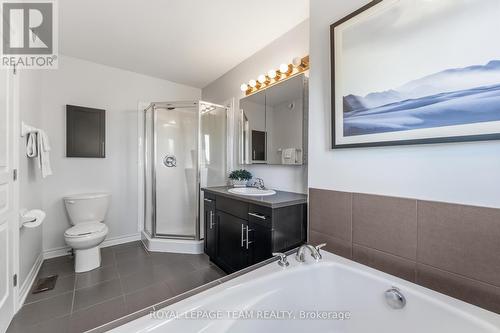 152 Mattingly Way, Ottawa, ON 