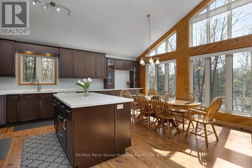 Large centre island - 38 Shebeshekong Estates Road S, Carling, ON 