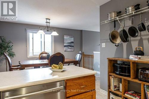 127 Walsh Crescent, Stratford, ON 