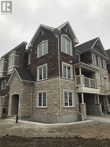 51 BLUEGILL CRESCENT , Whitby, Ontario L1P 0E4 2