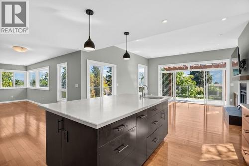 220 West Bench Drive, Penticton, BC 