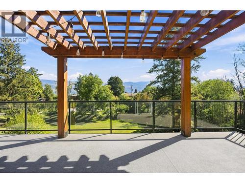 220 West Bench Drive, Penticton, BC 