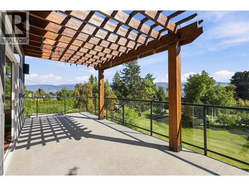 220 West Bench Drive, Penticton, BC 
