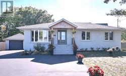 390 WENDALL PLACE Oakville, ON L6K 2M1