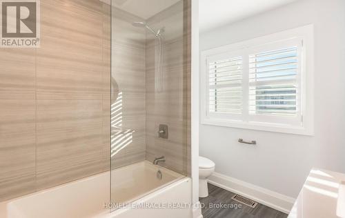3330 Raspberry Bush Trail, Oakville, ON 