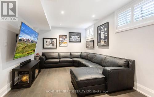 3330 Raspberry Bush Trail, Oakville, ON 